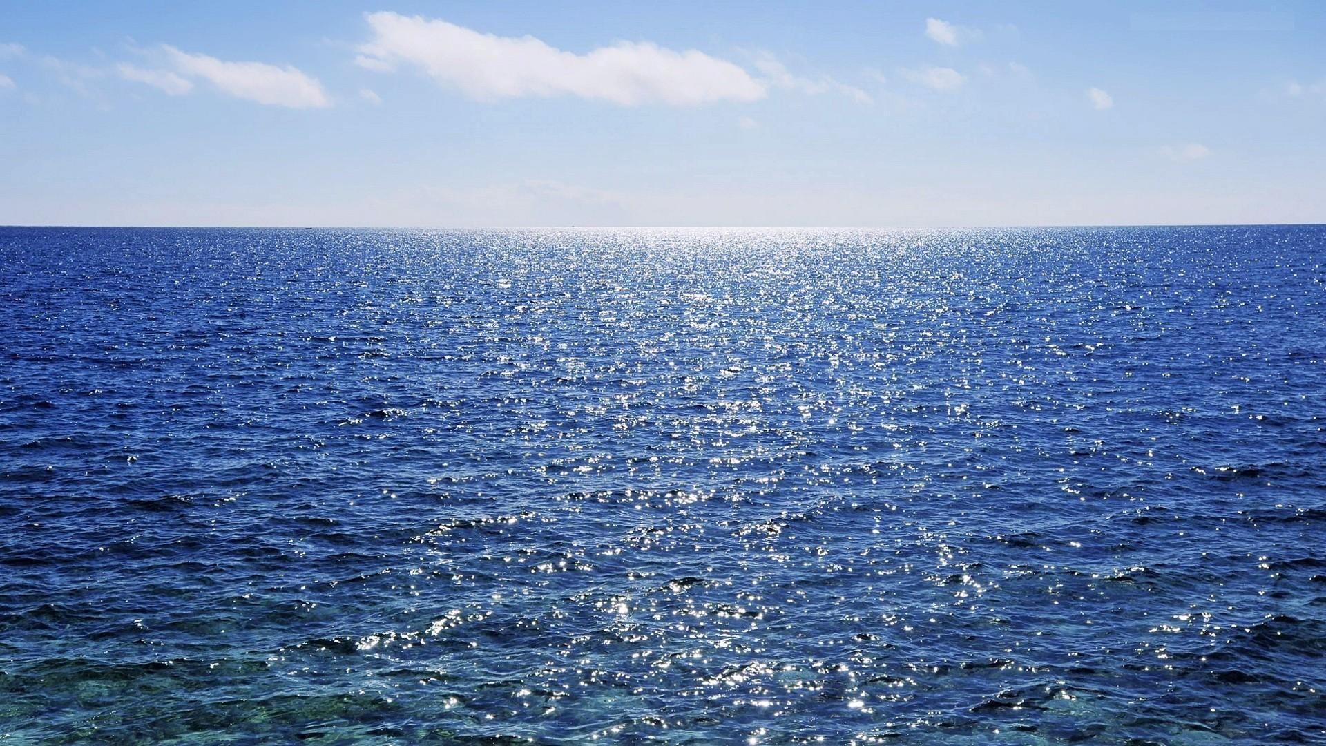 Beautiful Blue Sea Wallpaper HD