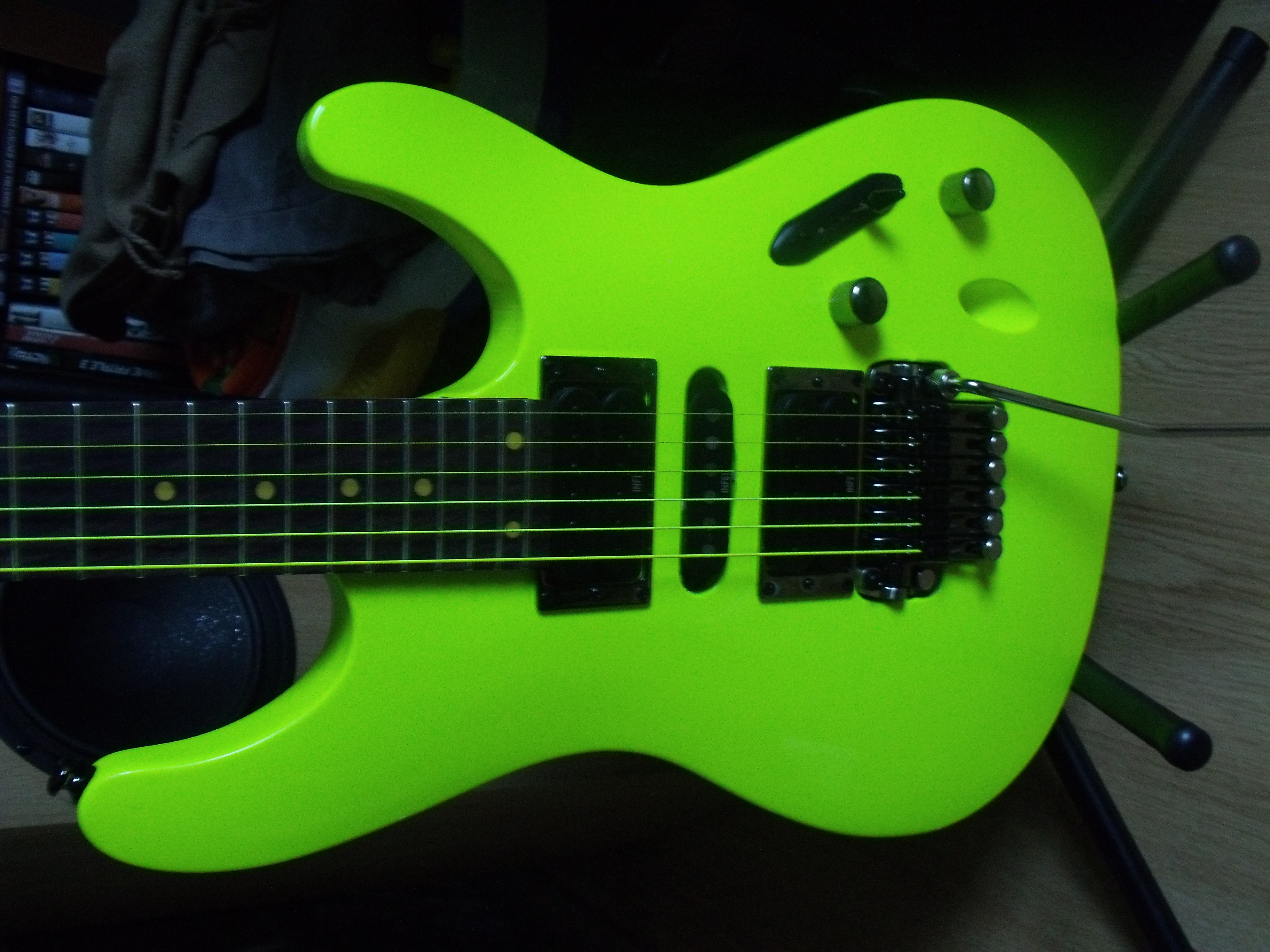 Ibanez Rg2xxv 25th Anniversary Electric Guitar Fluorescent