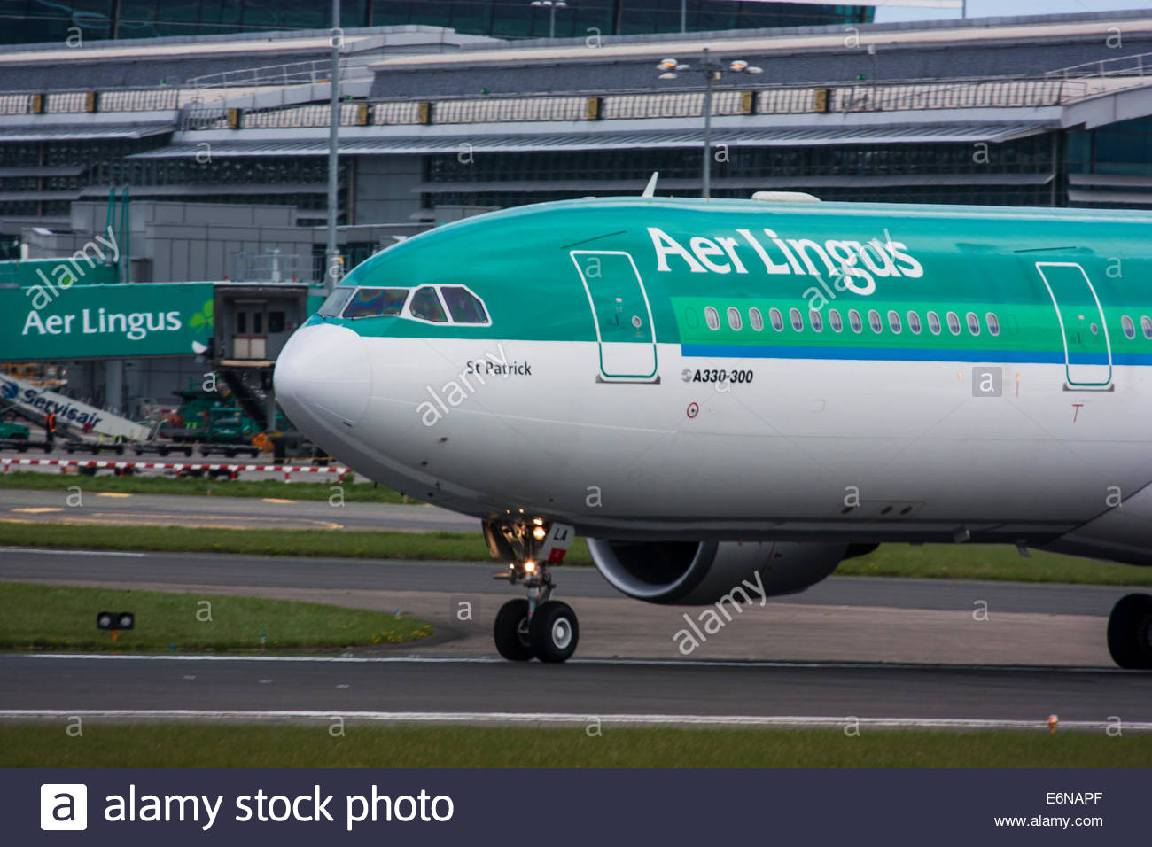 Dublin Airport Ireland Aer Lingus A330 Saint Patrick