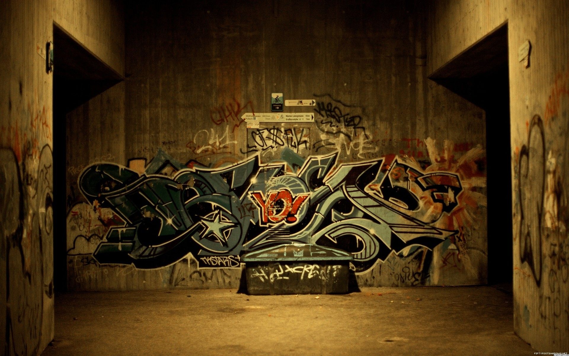 Urban Graffiti Wallpaper Top Background