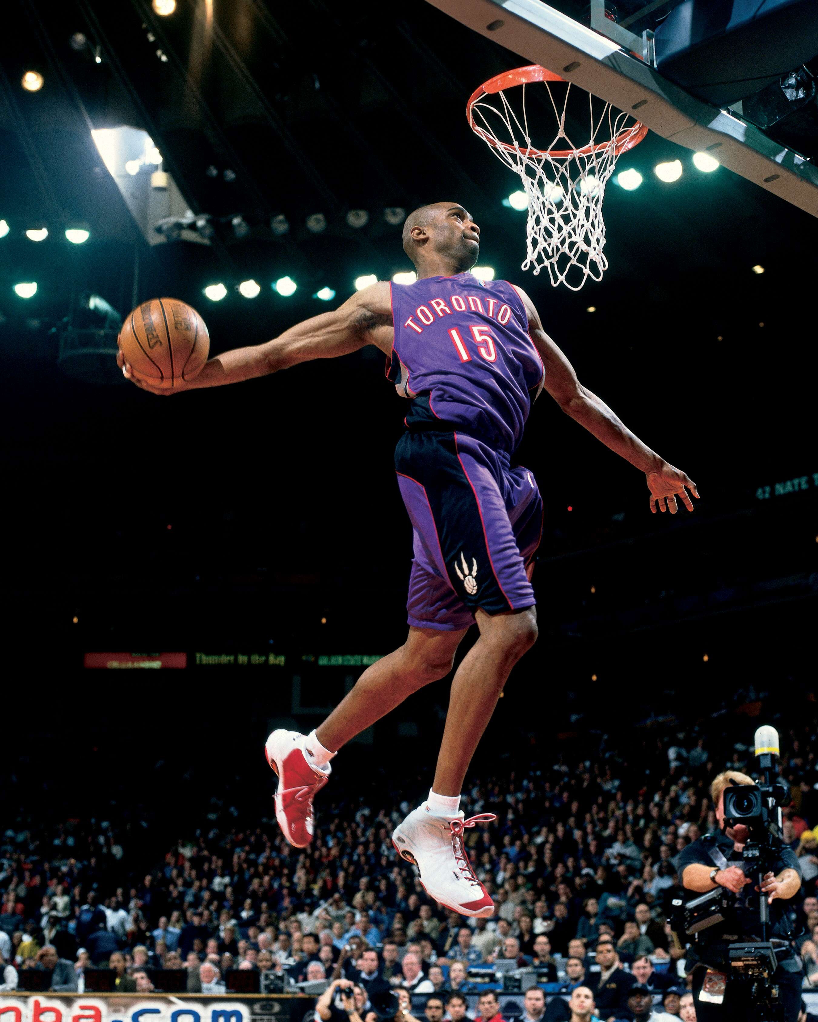 The Best Photos From Vince Carter S Legendary Dunk Contest