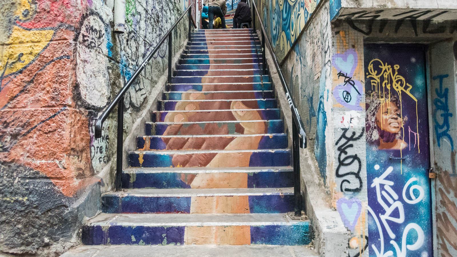 Valparaiso Street Art Vibrant Expression In Chile Albom Adventures