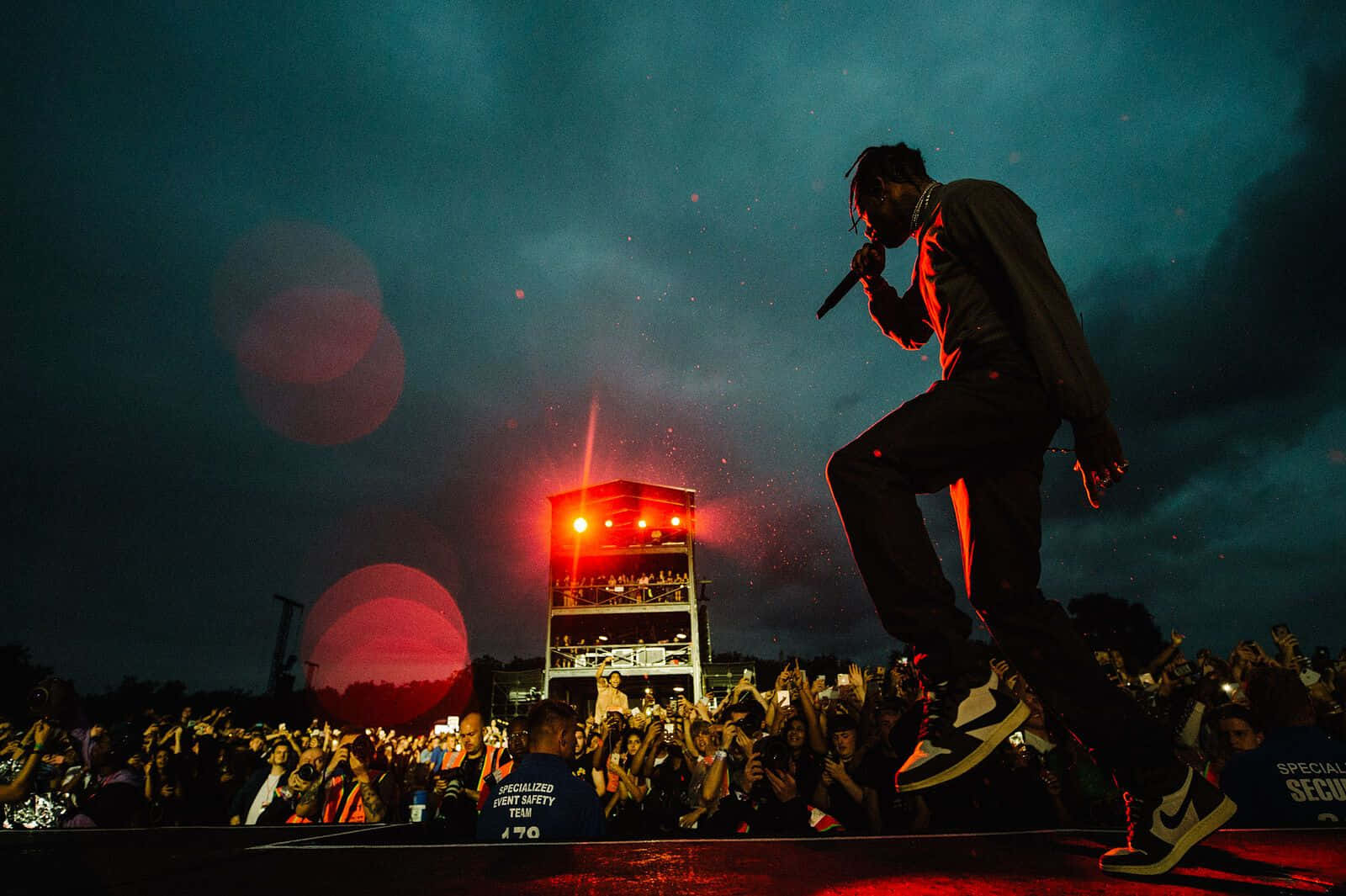 Travis Scott Concert Wallpaper