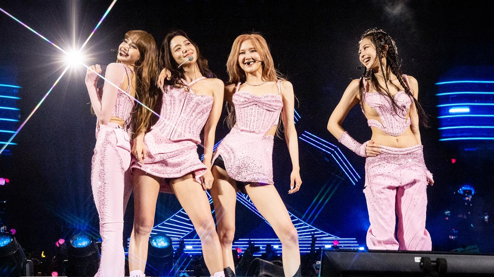 Blackpink At Coachella Group Thanks Fans For Supporting Historic
