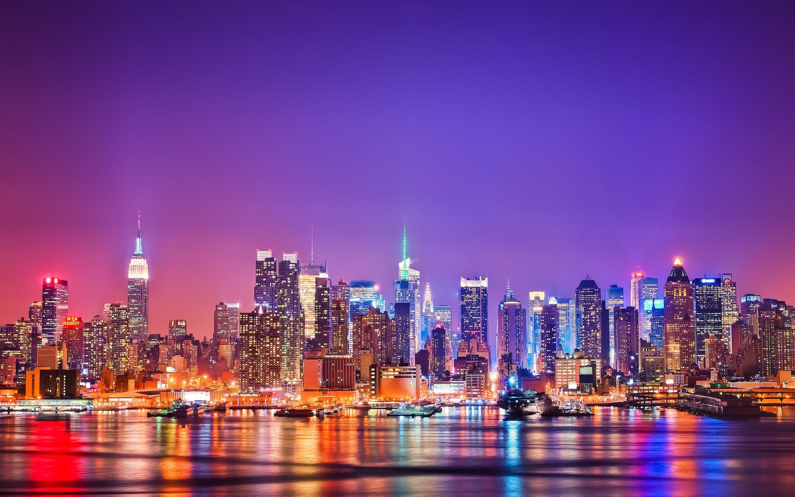 Free download Beautiful New York City Light at Night Wallpaper in 2560x1600