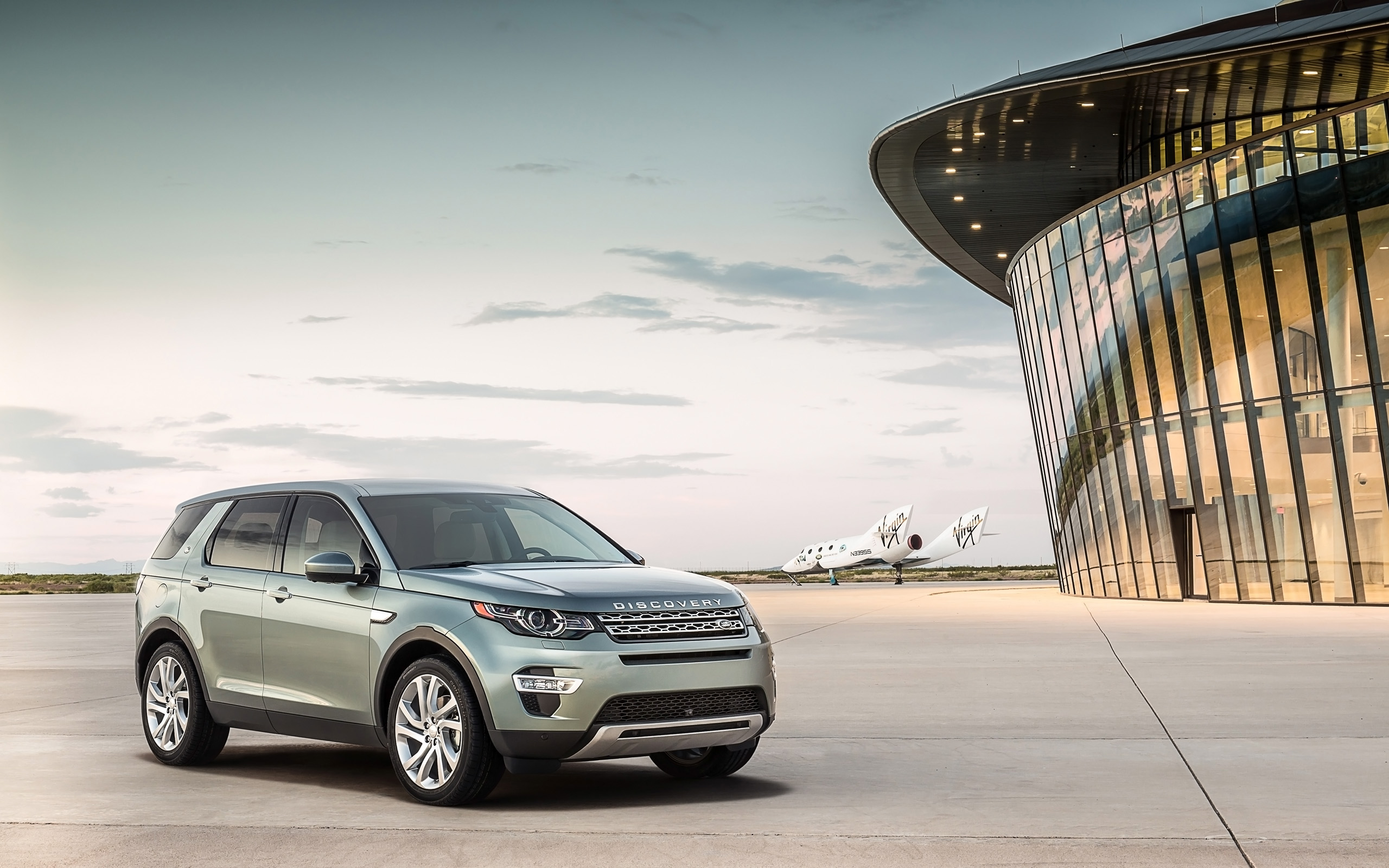 Land Rover Discovery Sport Spaceport Wallpaper HD Car