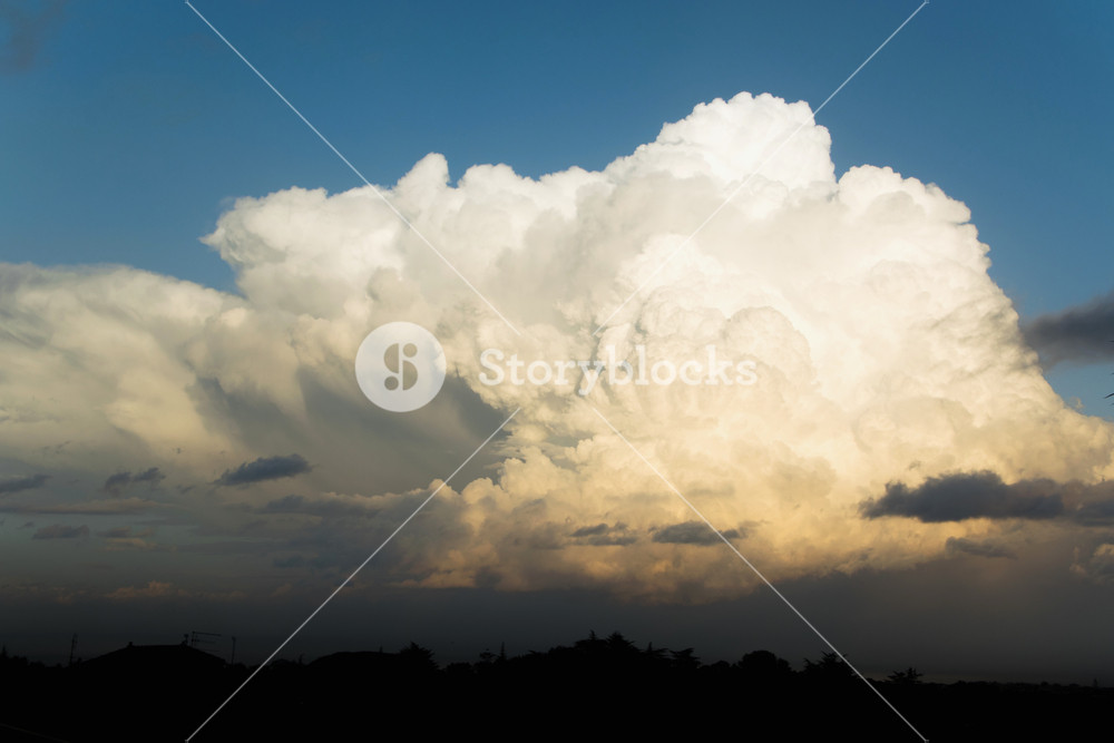 Natural Background Of Fluffy Clouds In The Sky Concepts Weather