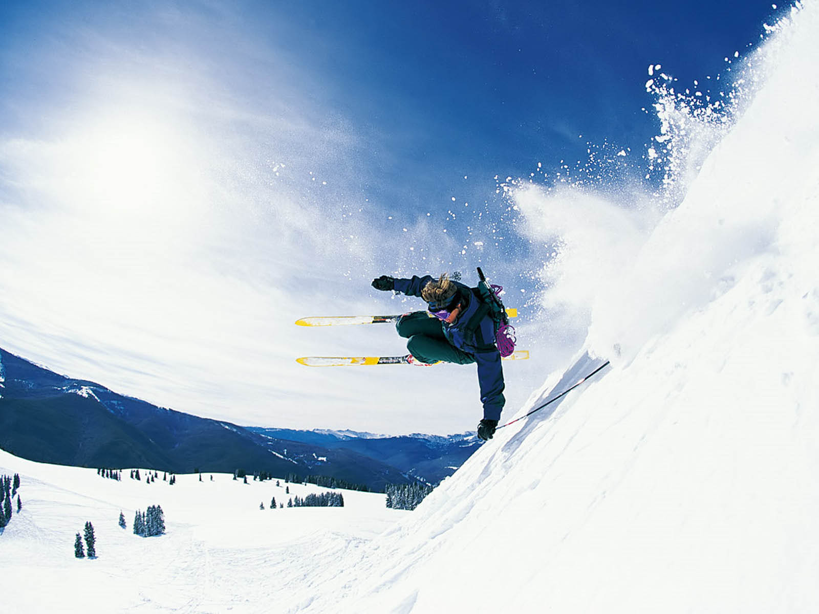 Skiing Wallpaper
