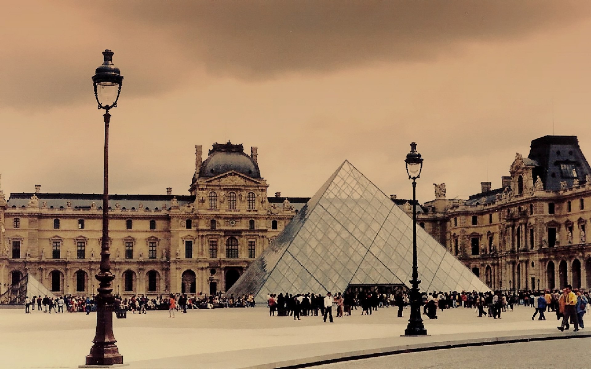 Louvre High Definition Wallpaper For Desktop Background