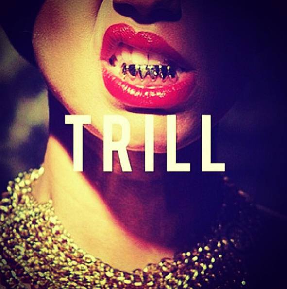 Beautiful Girl Gold Lips Mouth Red Trill