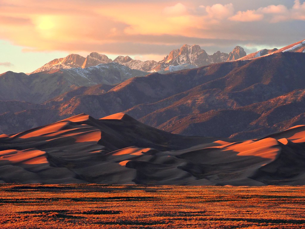 Alpenglow On Dunes And Crestone Peaks Nps Patrick Myers Th