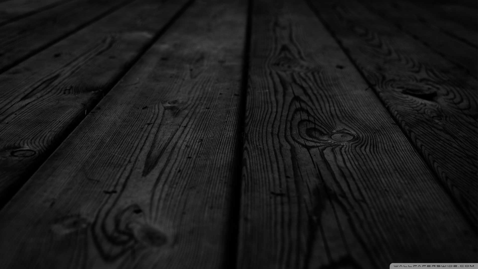 Hình nền gỗ đen mang đến cho căn phòng của bạn một vẻ đẹp cá tính và mạnh mẽ. Với các chi tiết đặc trưng của những vân gỗ đen, hình nền này là sự kết hợp tuyệt vời giữa hiện đại và cổ điển. Click để xem hình ảnh về hình nền gỗ đen và cảm nhận sự độc đáo của nó.