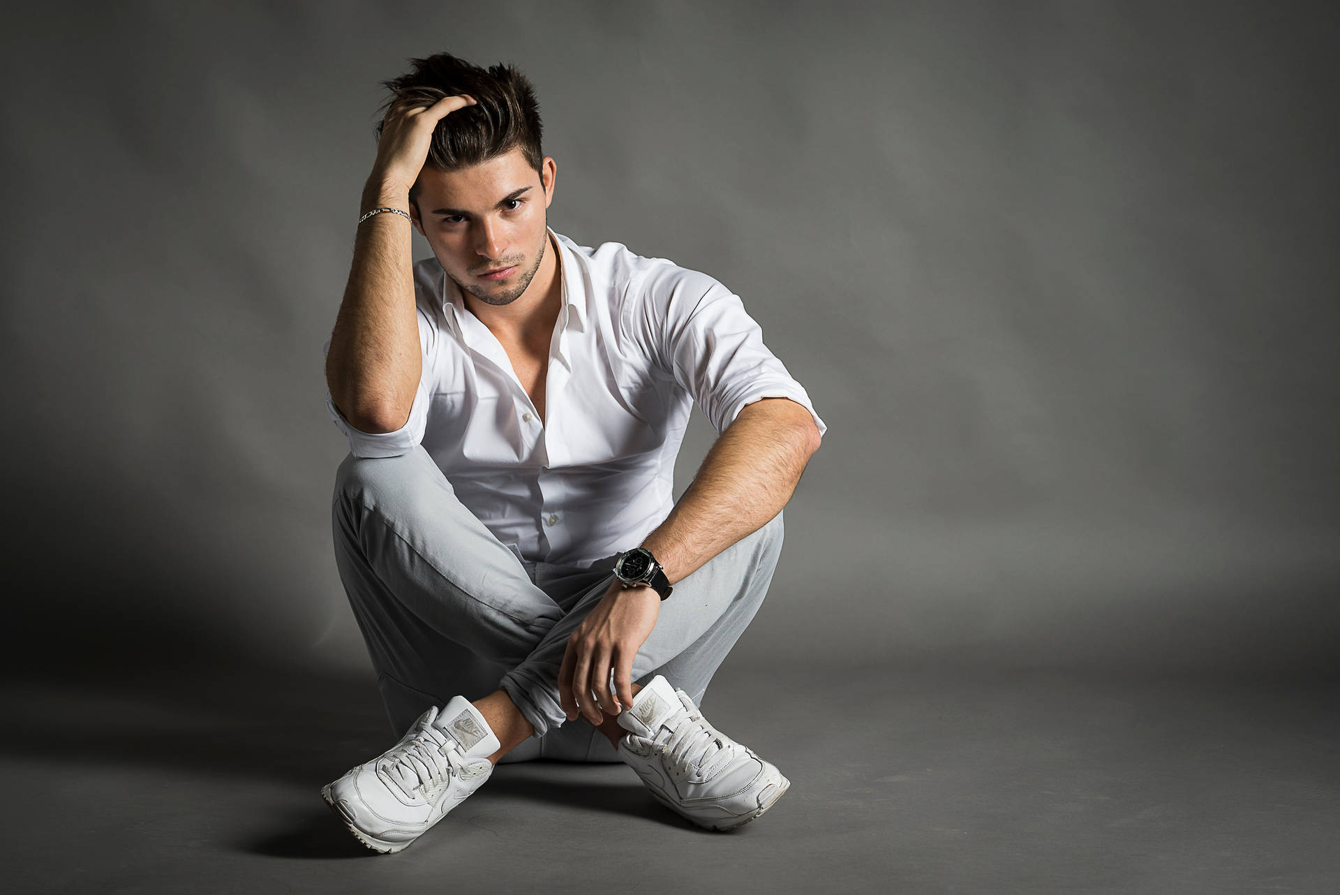 Hot Guy Wallpaper