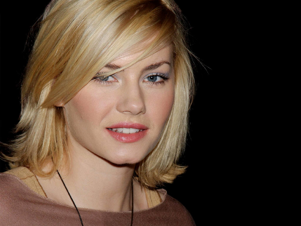 Are Ing The Elisha Cuthbert Wallpaper Named It