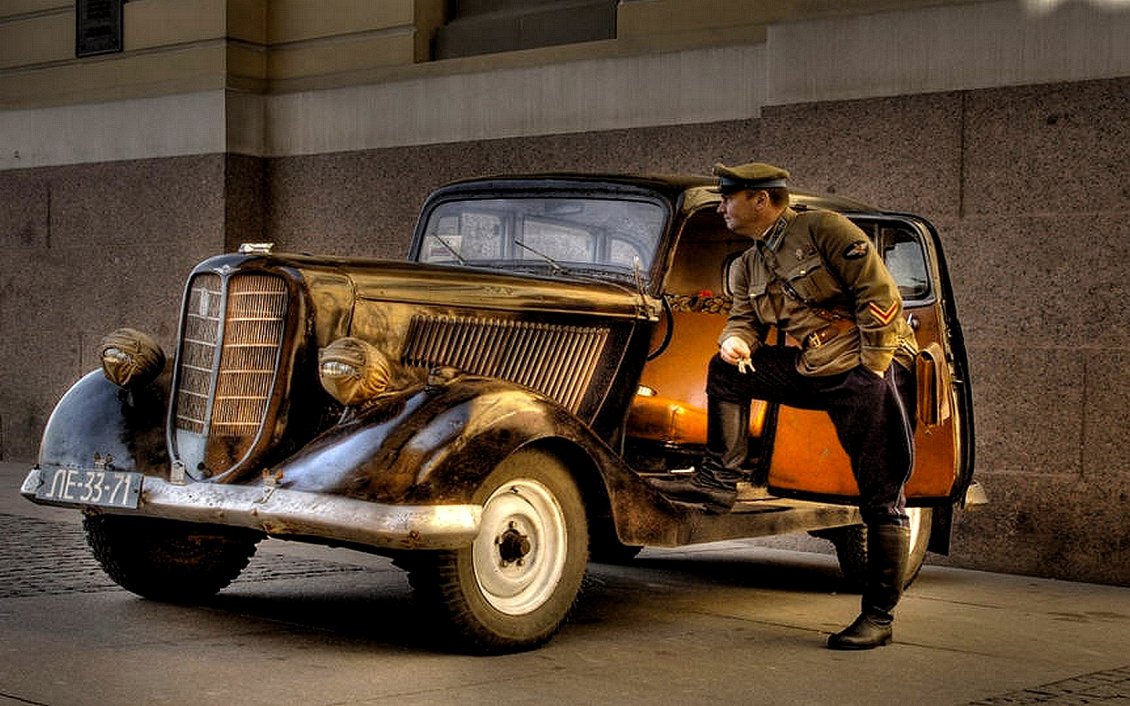 Old Car Used In The Army HD Wallpaper