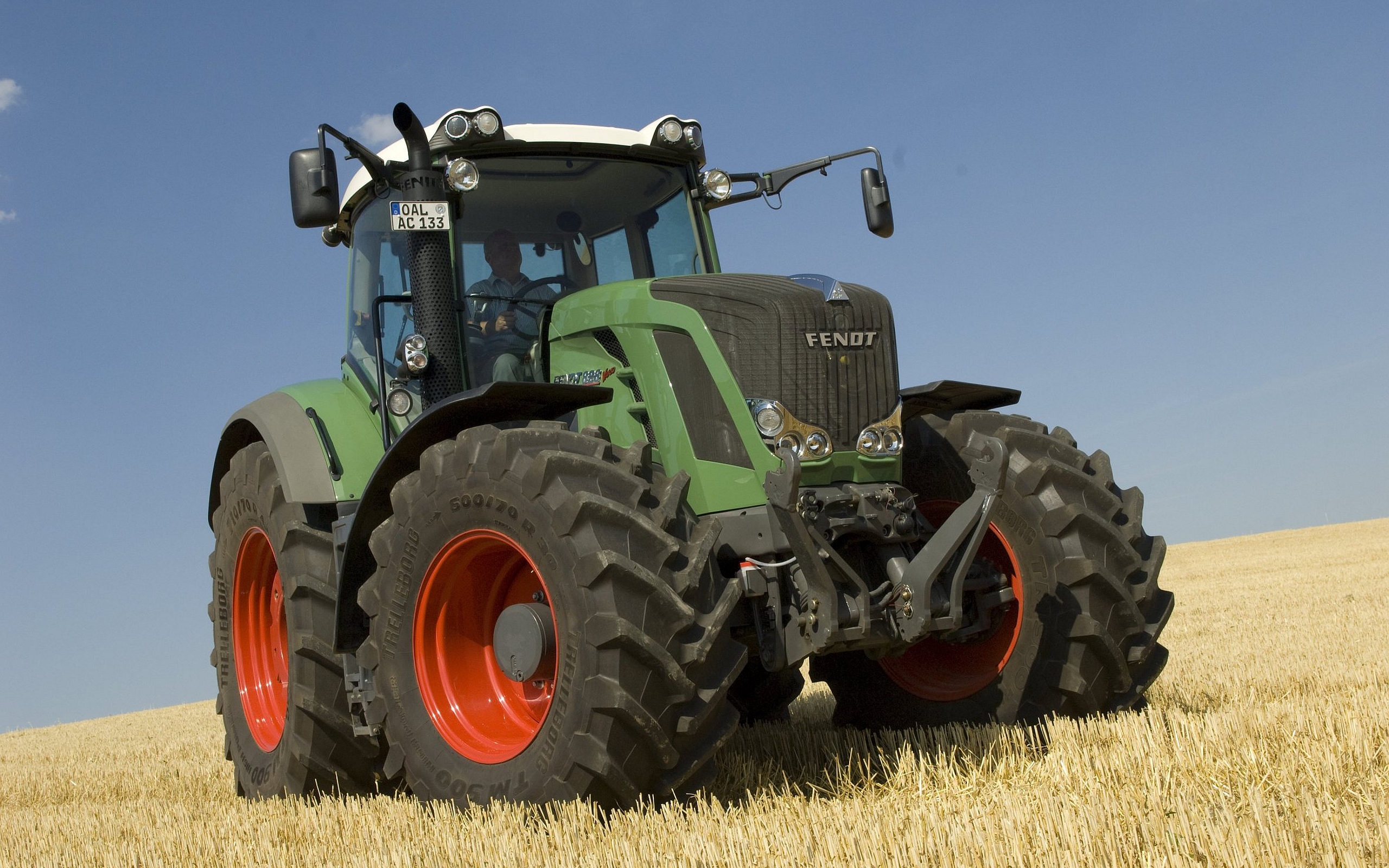 Fendt Tractor HD Wallpaper Background Image