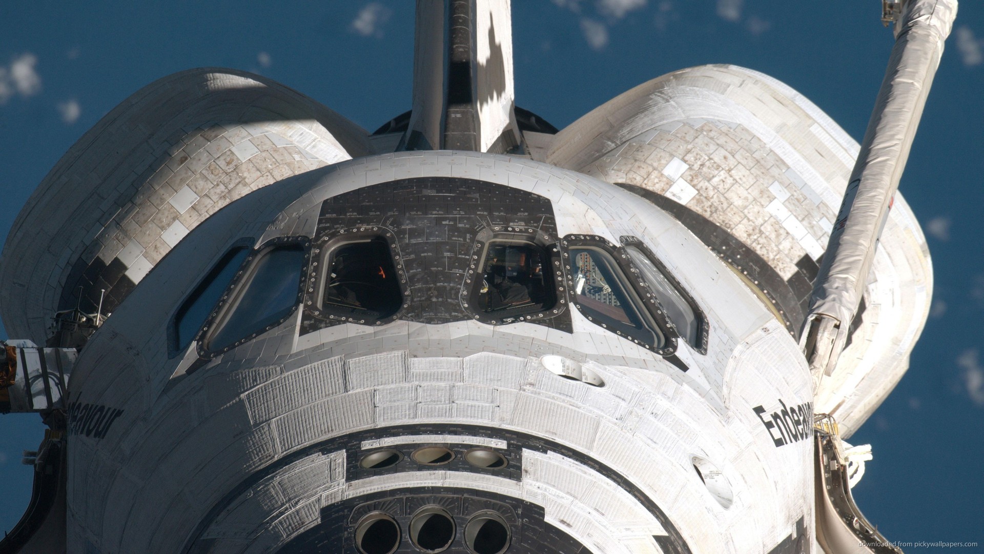 Space Shuttle In Picture For iPhone Blackberry iPad