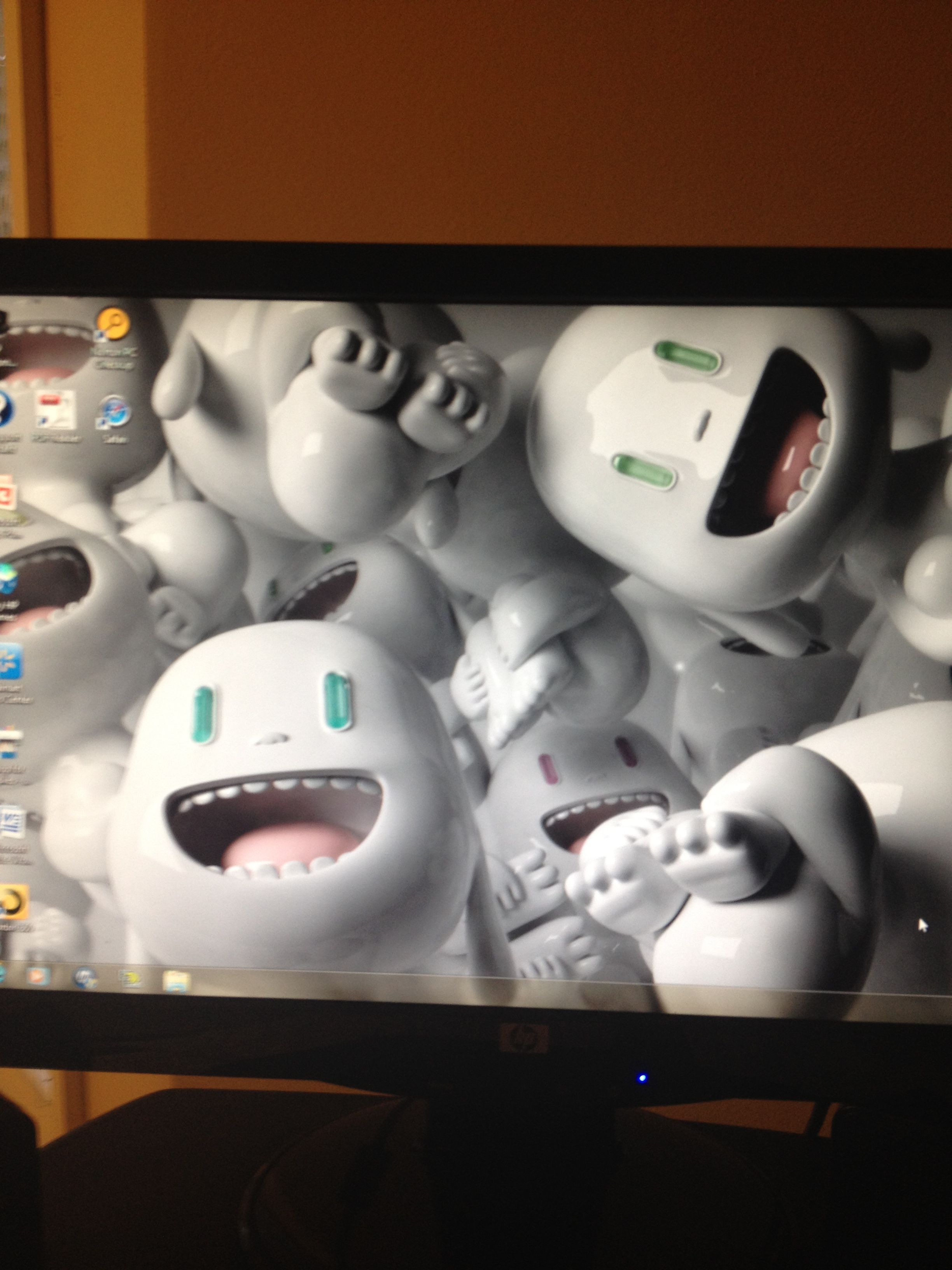I Am Afraid Of This Screen Saver On The Puter Cool Wallpaper