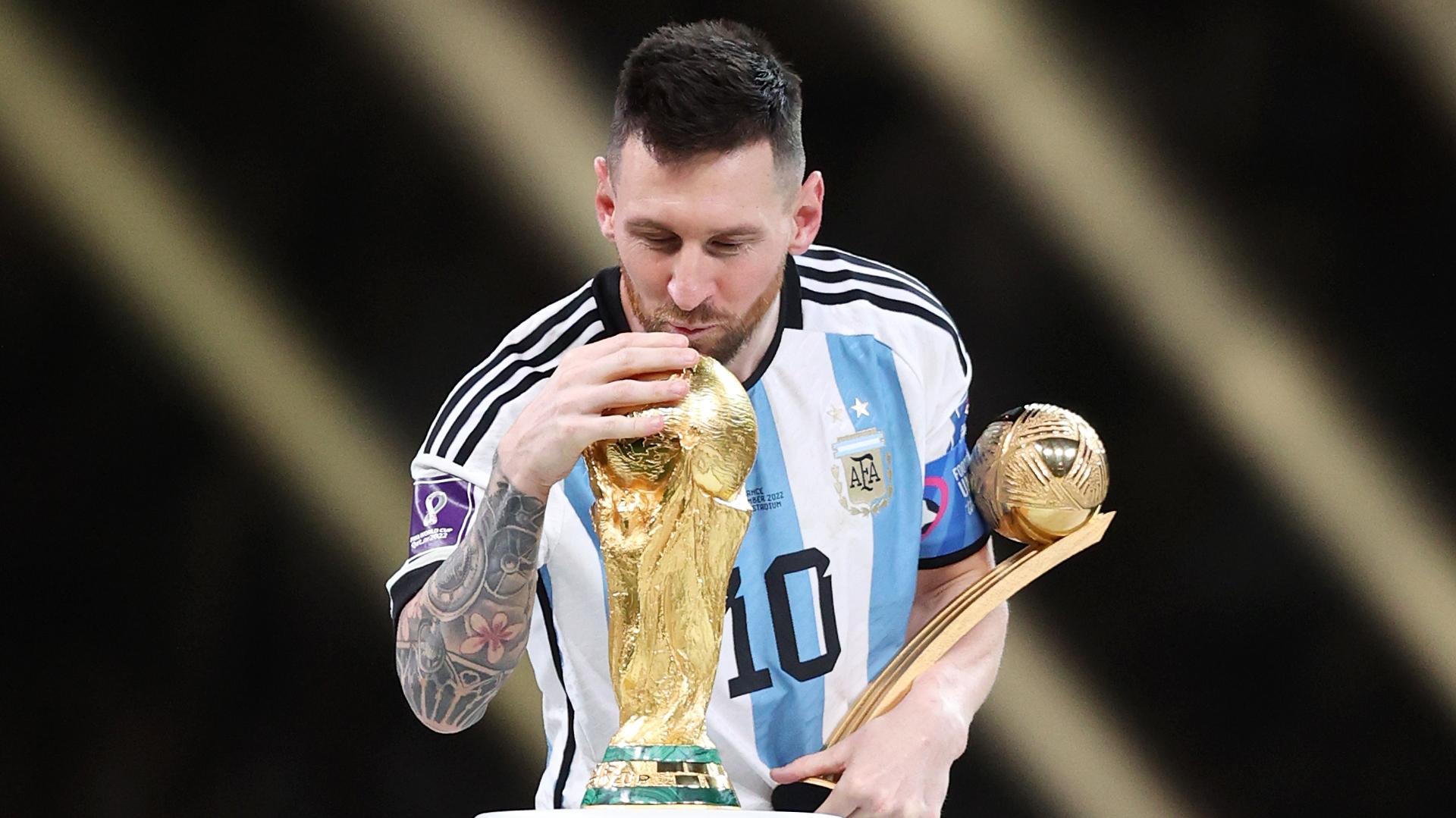 I Think Messi Can Get To The Next World Cup Scaloni Hoping