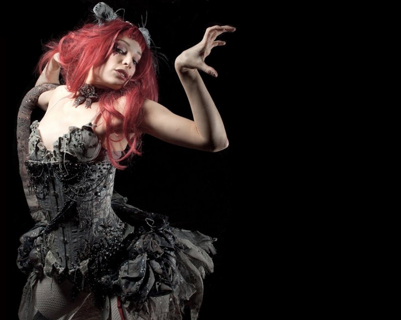 Free Emilie Autumn phone wallpaper by worrisome 800x640