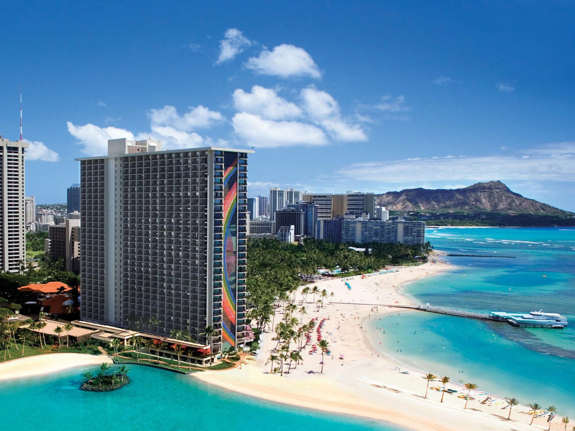 Hilton Hawaiian Village Waikiki Beach Desktop Background