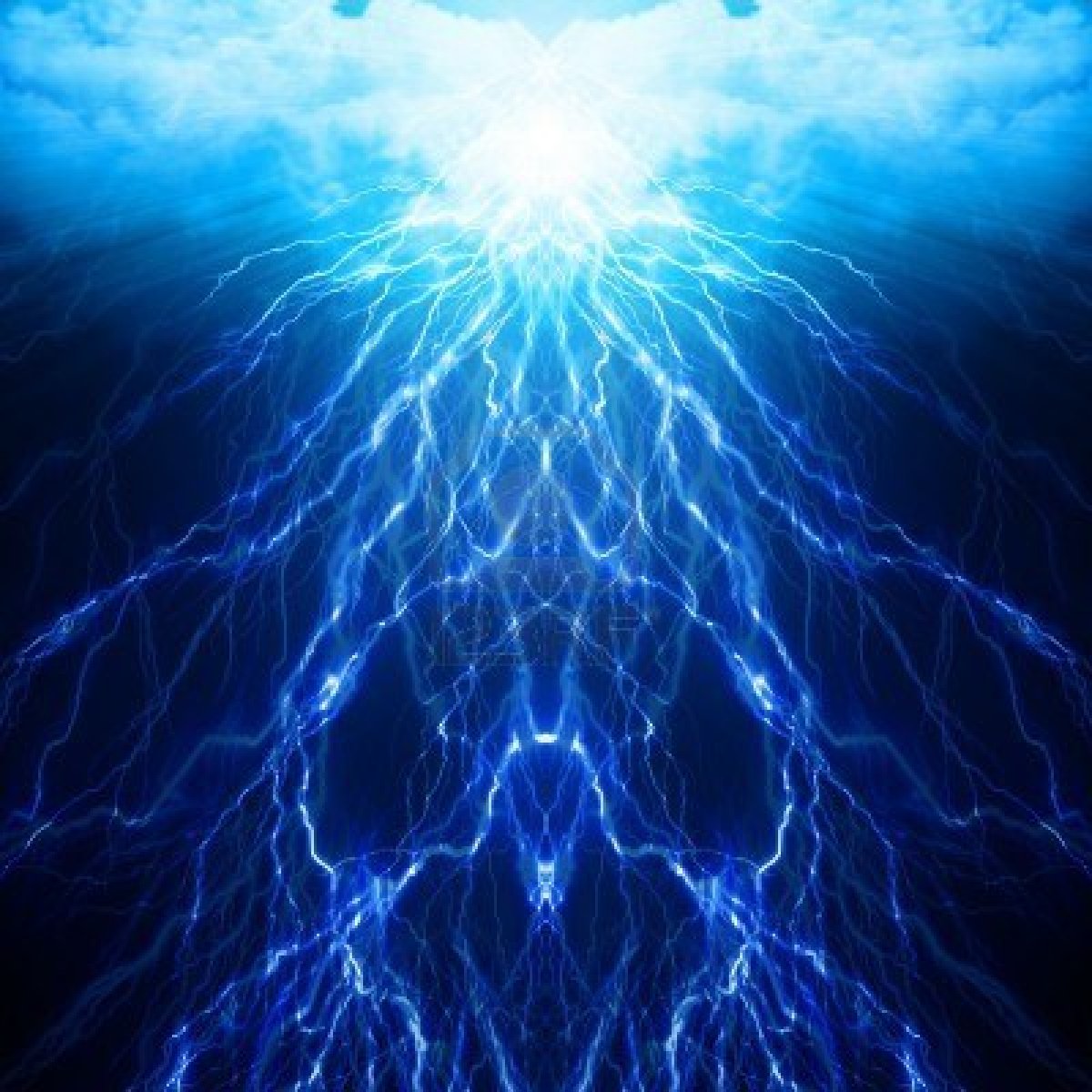 Lightning  Download iPhoneiPod TouchAndroid Wallpapers  BackgroundsThemes  Blue lightning Lightning art Lightning