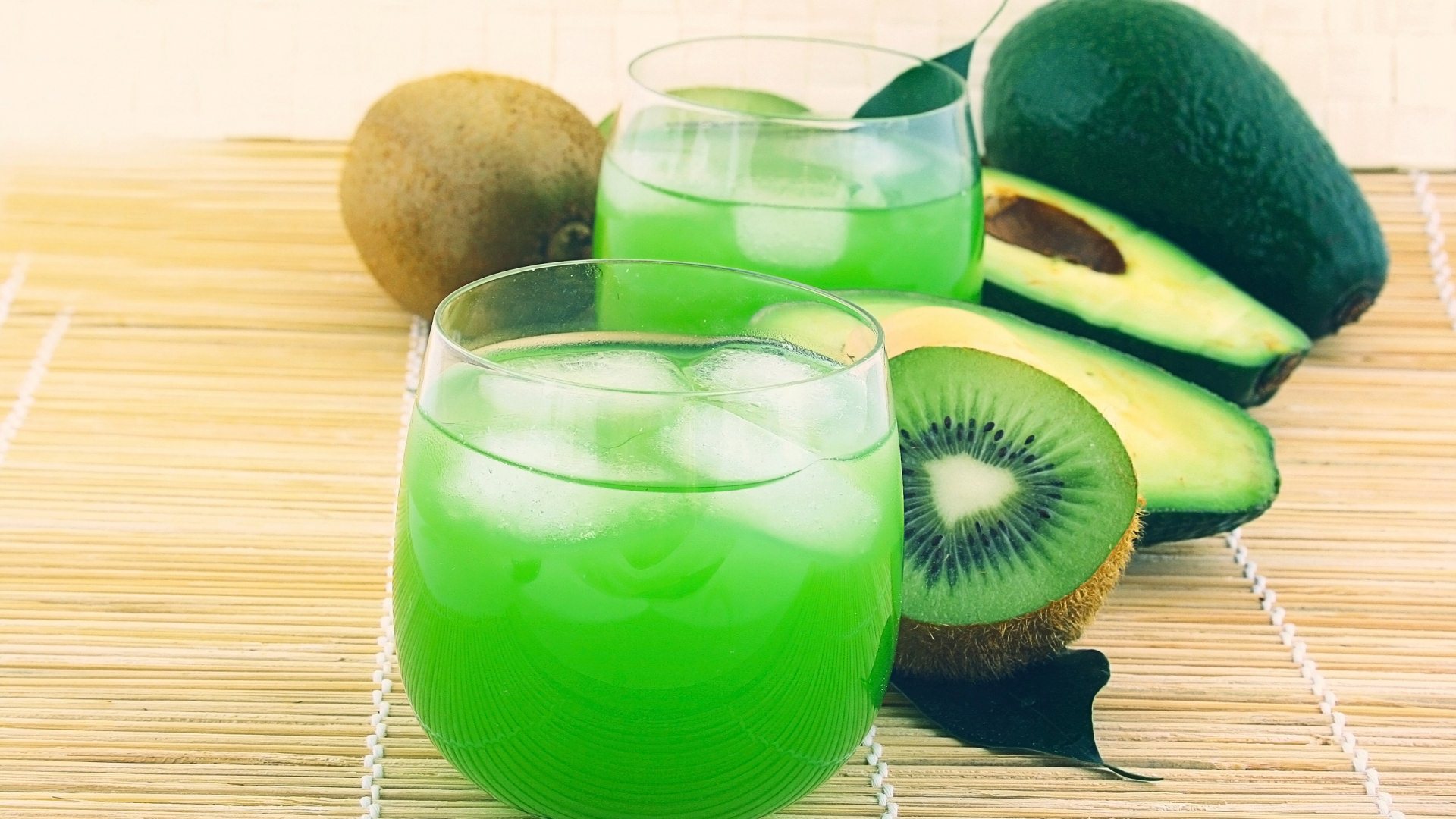 Description Kiwi Fruit Juice Wallpaper Is A Hi Res For Pc