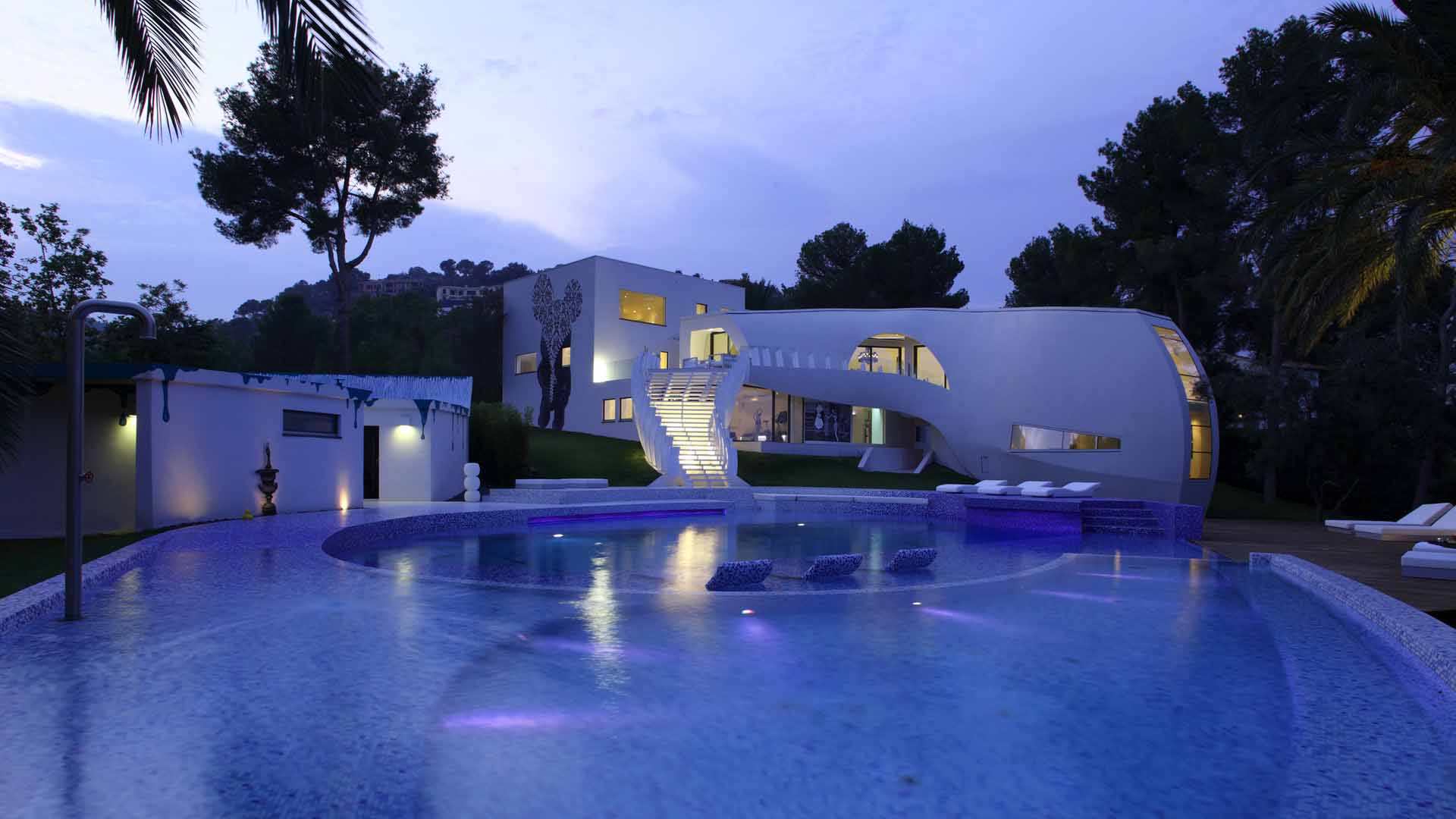 Ultra Luxurious Villa Residence Futuristic Design Style Archinspire