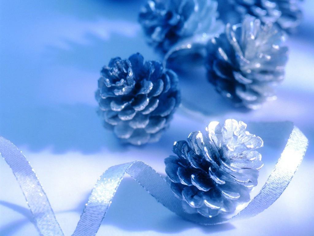 Christmas Desktop Wallpaper April