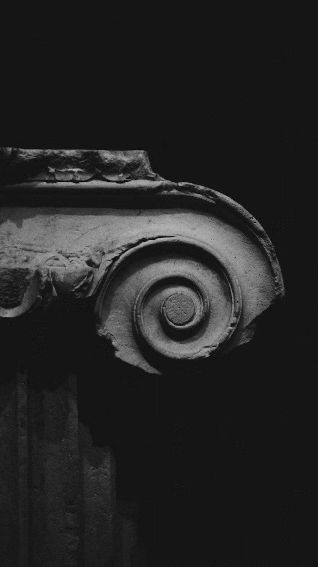 Greek Statue Aesthetic Wallpaper