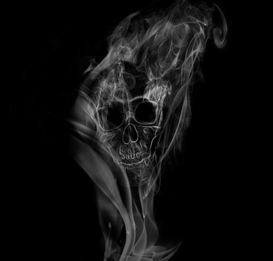 Smoke Skull By Thebleedingsun