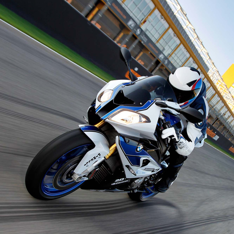 Wallpaper photos of the 2013 BMW S1000RR HP4 in high res theTHROTTLE