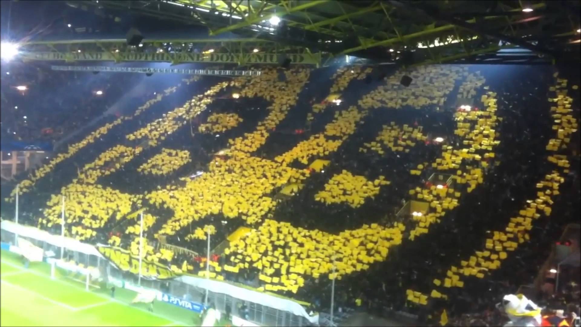 BVB Sdtribne Choreo   Borussia Dortmund vs Manchester