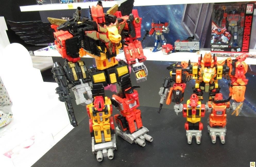 Transformers Power Of The Primes Predaking On Display At