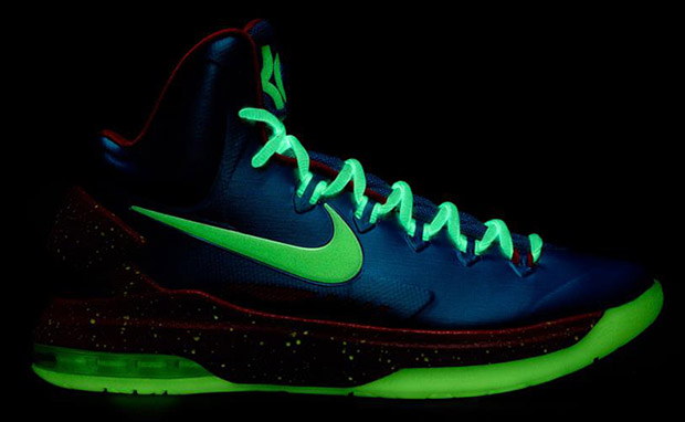 Create Your Custom Pair Of Kevin Durant S Signature Shoes The Kd V