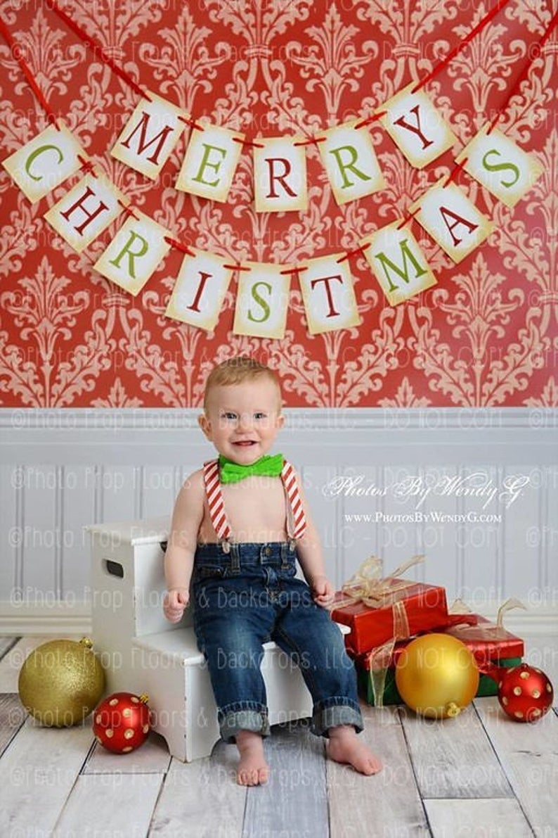 Red Pattern Wall With White Beadboard Photography Backdrop