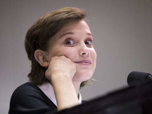 Millie Bobby Brown Mania Descends On Indiana Ic Con