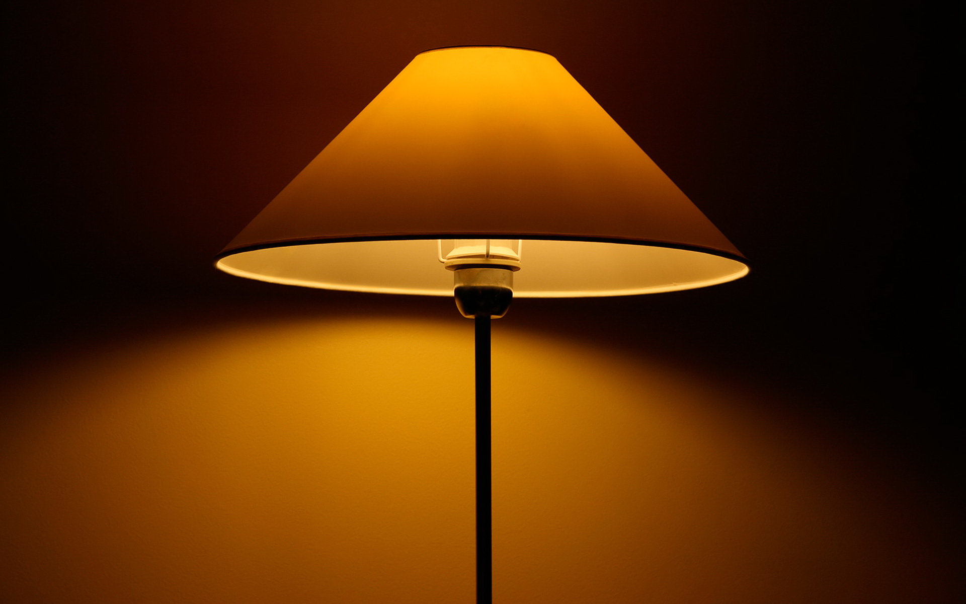 Lamp Wallpaper Desktop