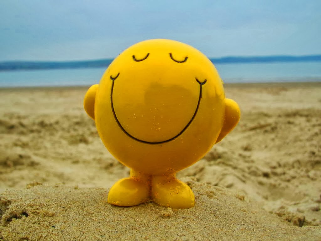 Smiley HD Wallpapers and Images cute smiley 1024x768