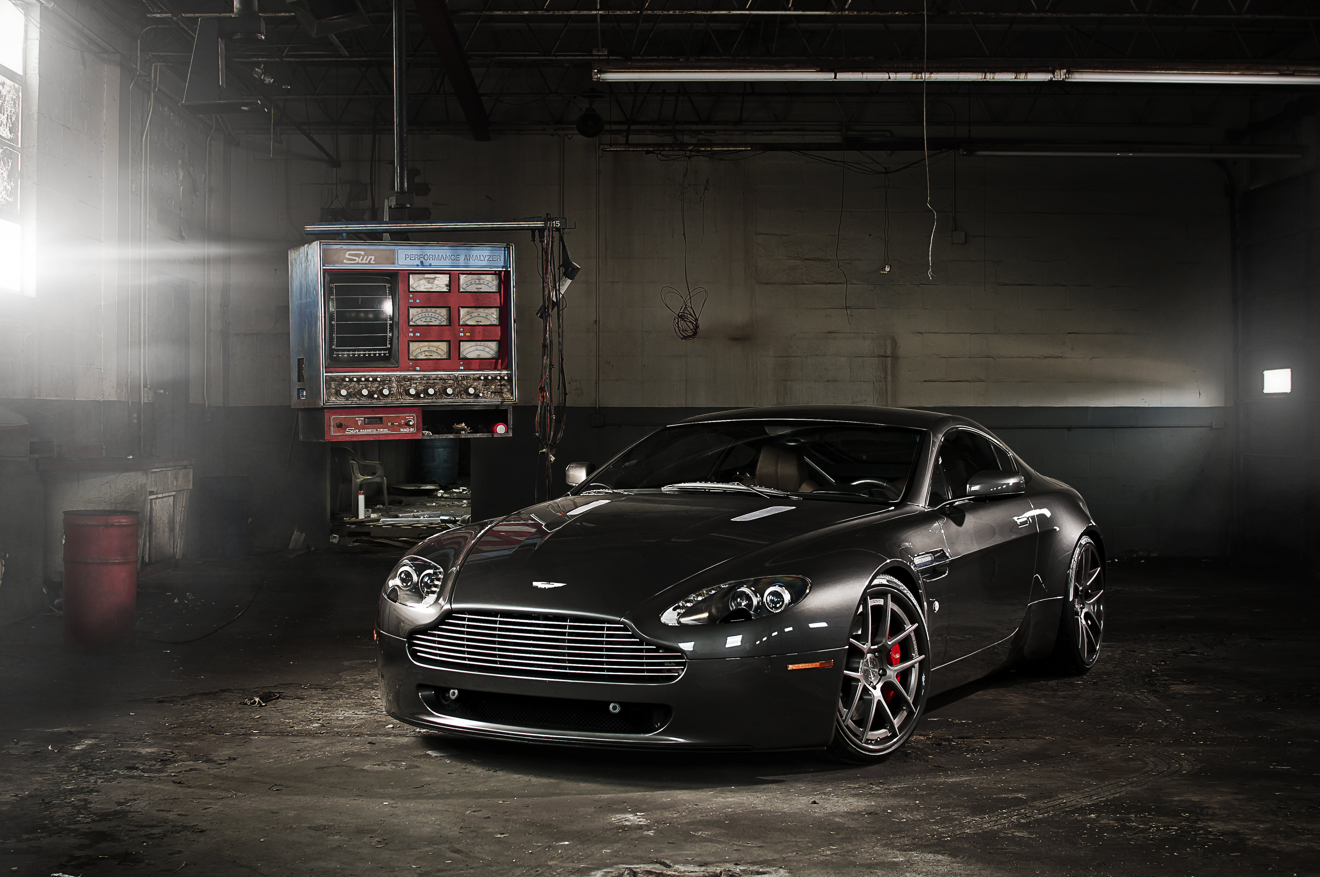 Aston Martin V8 Vantage 4k Ultra HD Wallpaper Background Image