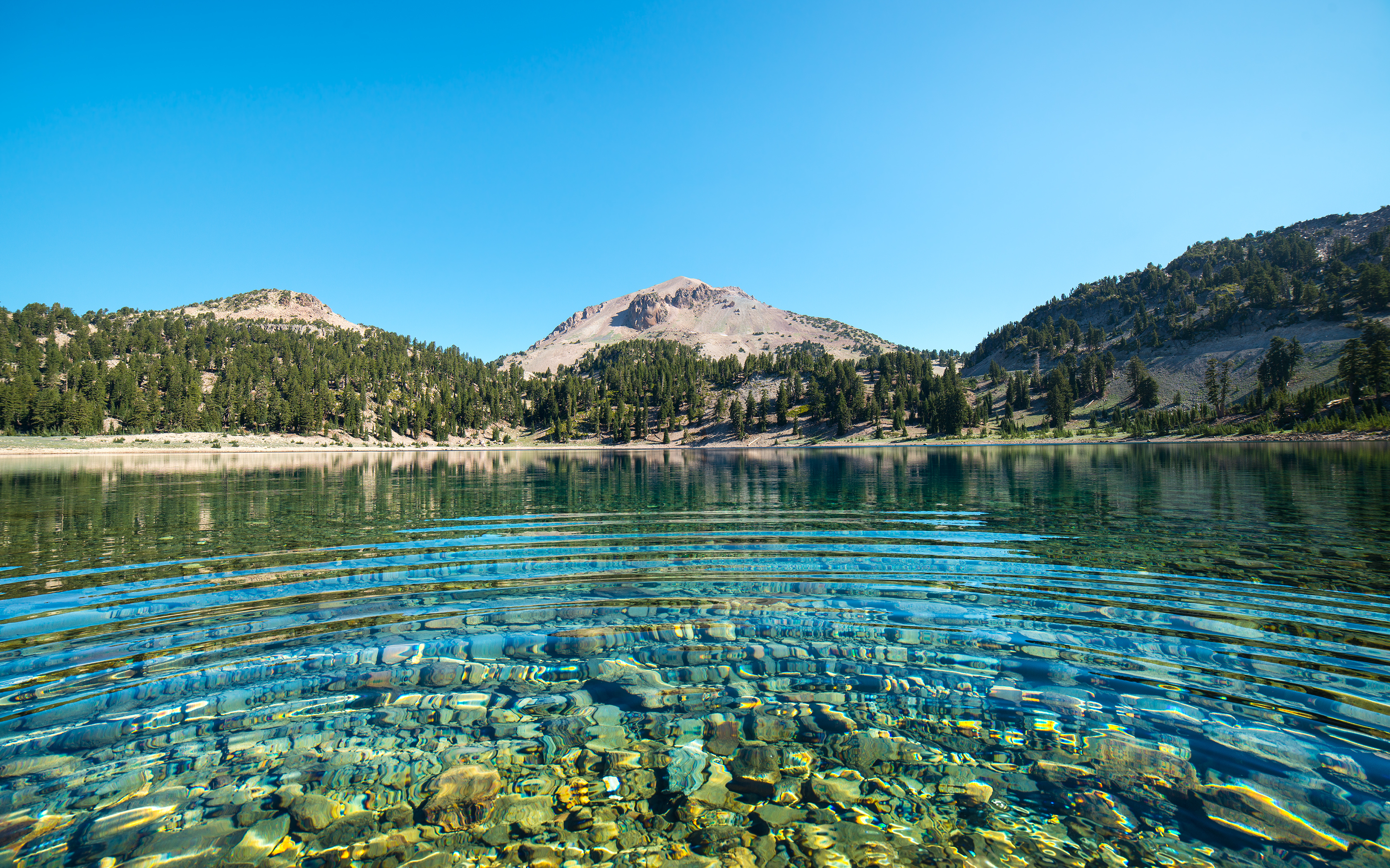 Picture California Usa Lake Helen Lassen National Forest