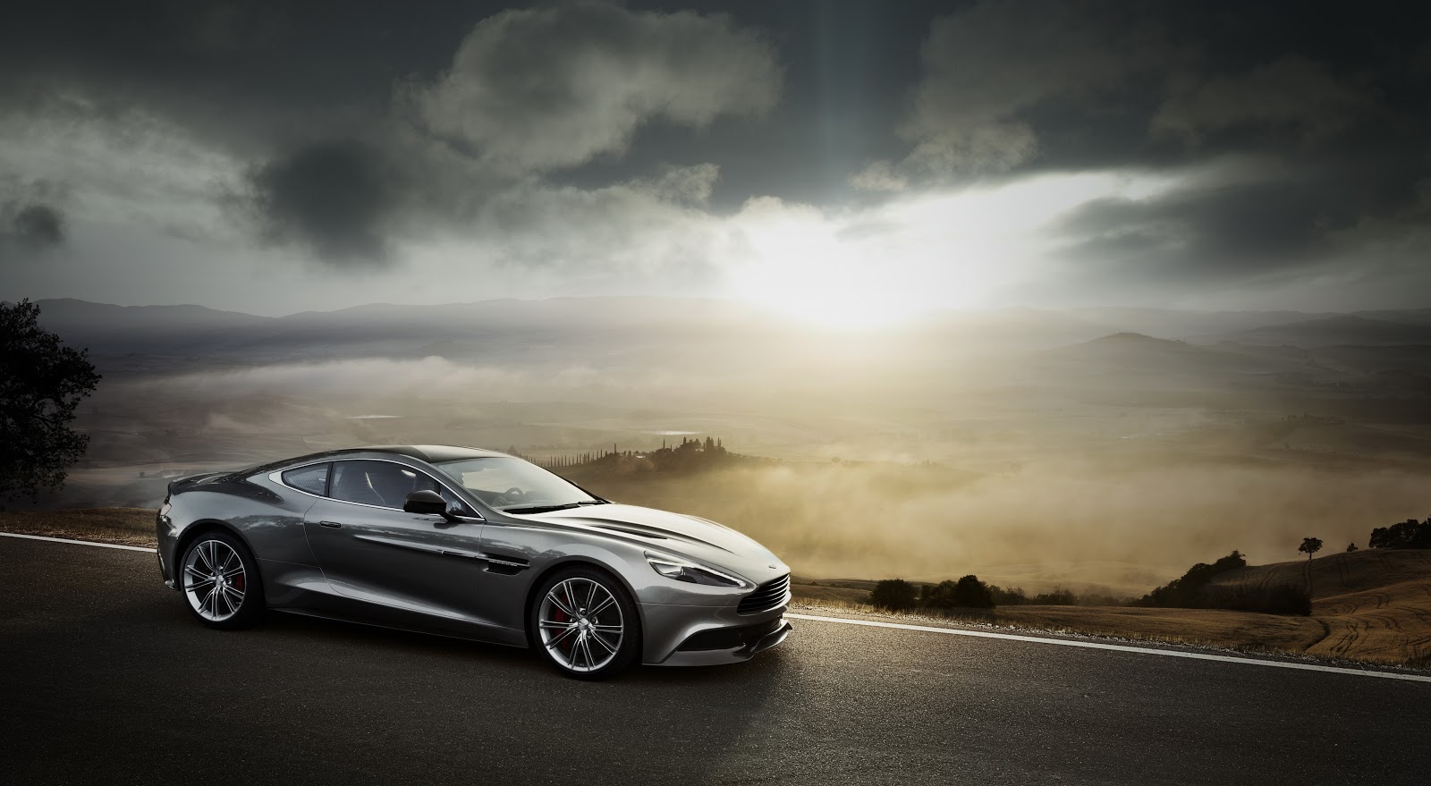 Aston Martin HD Wallpaper