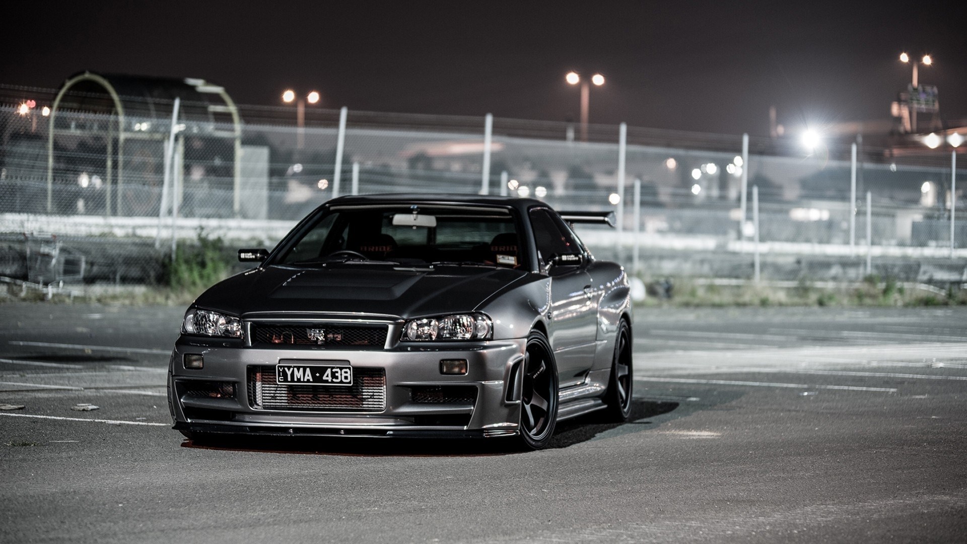 R34 Wallpaper