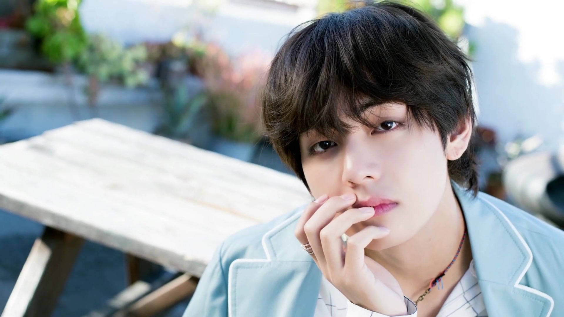 Bts V Wallpaper