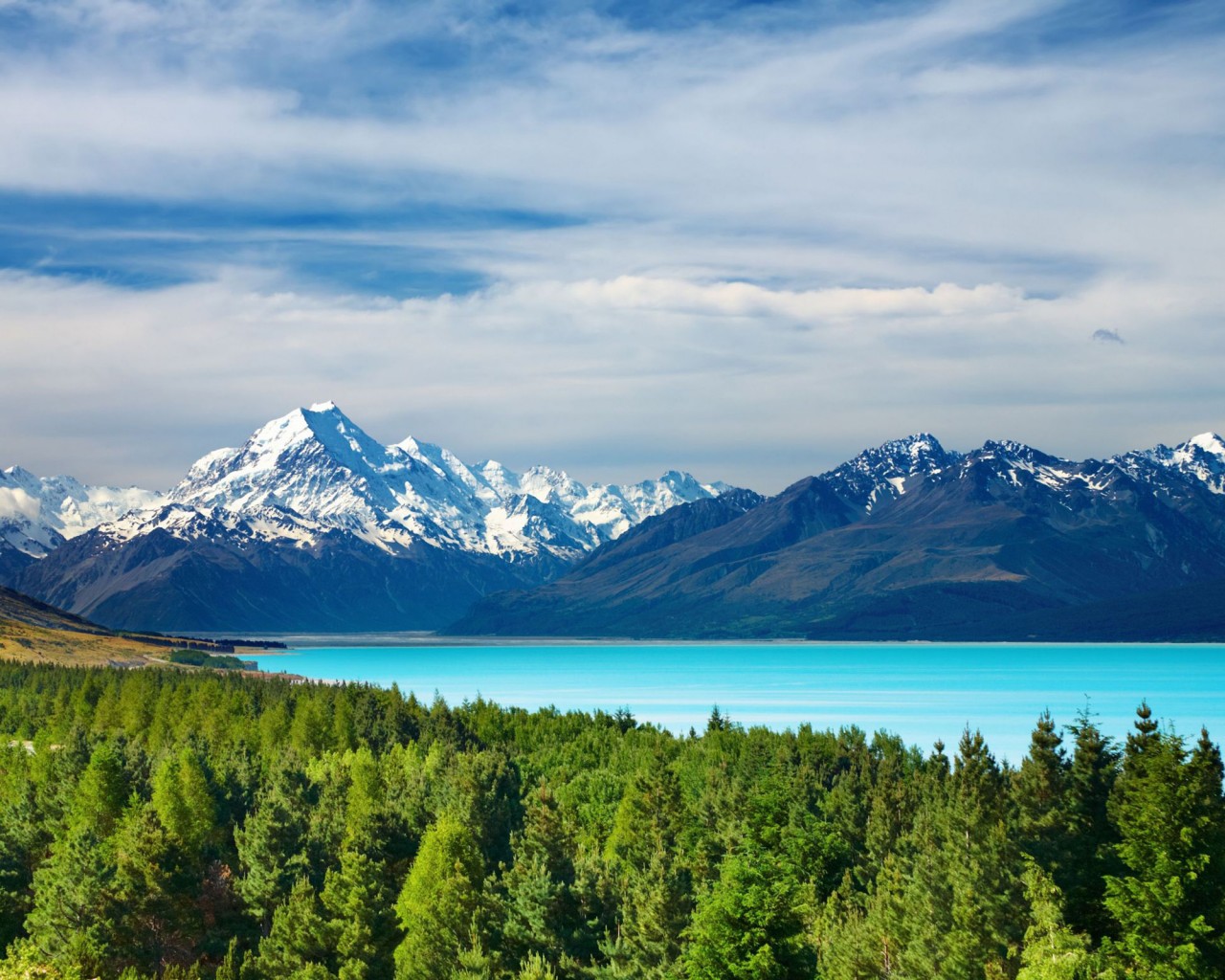 Mount Cook And Pukaki Lake New Zealand Desktop Wallpaper