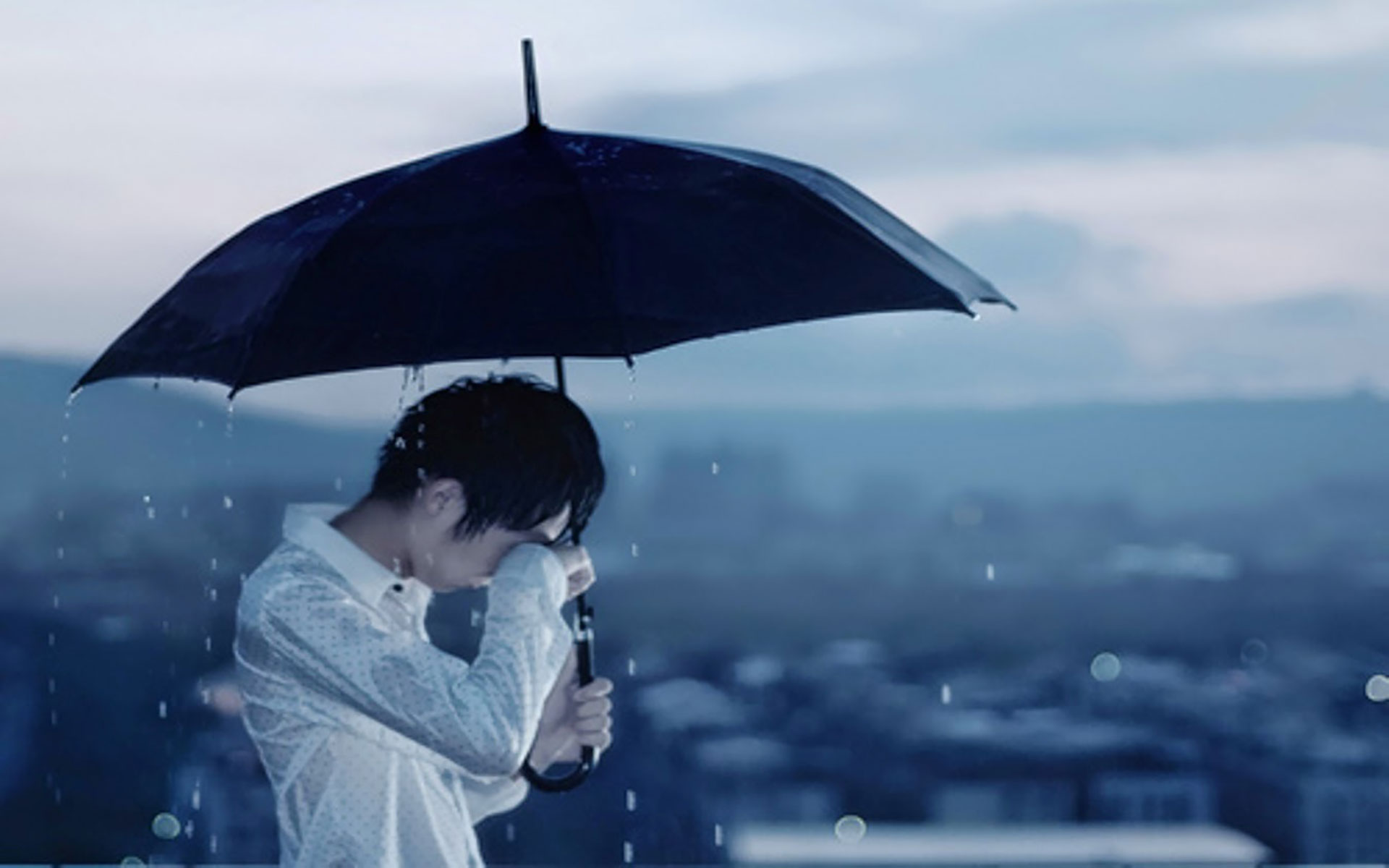 Heart Touching Sad Boy Wallpaper