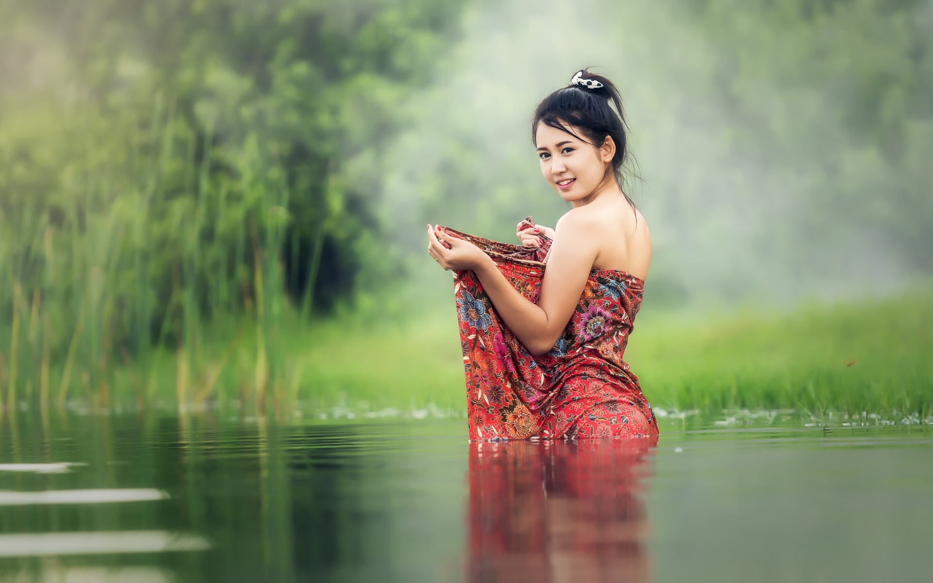 Asian Girl Wallpaper 4k Teen Lake Pond Bath Time
