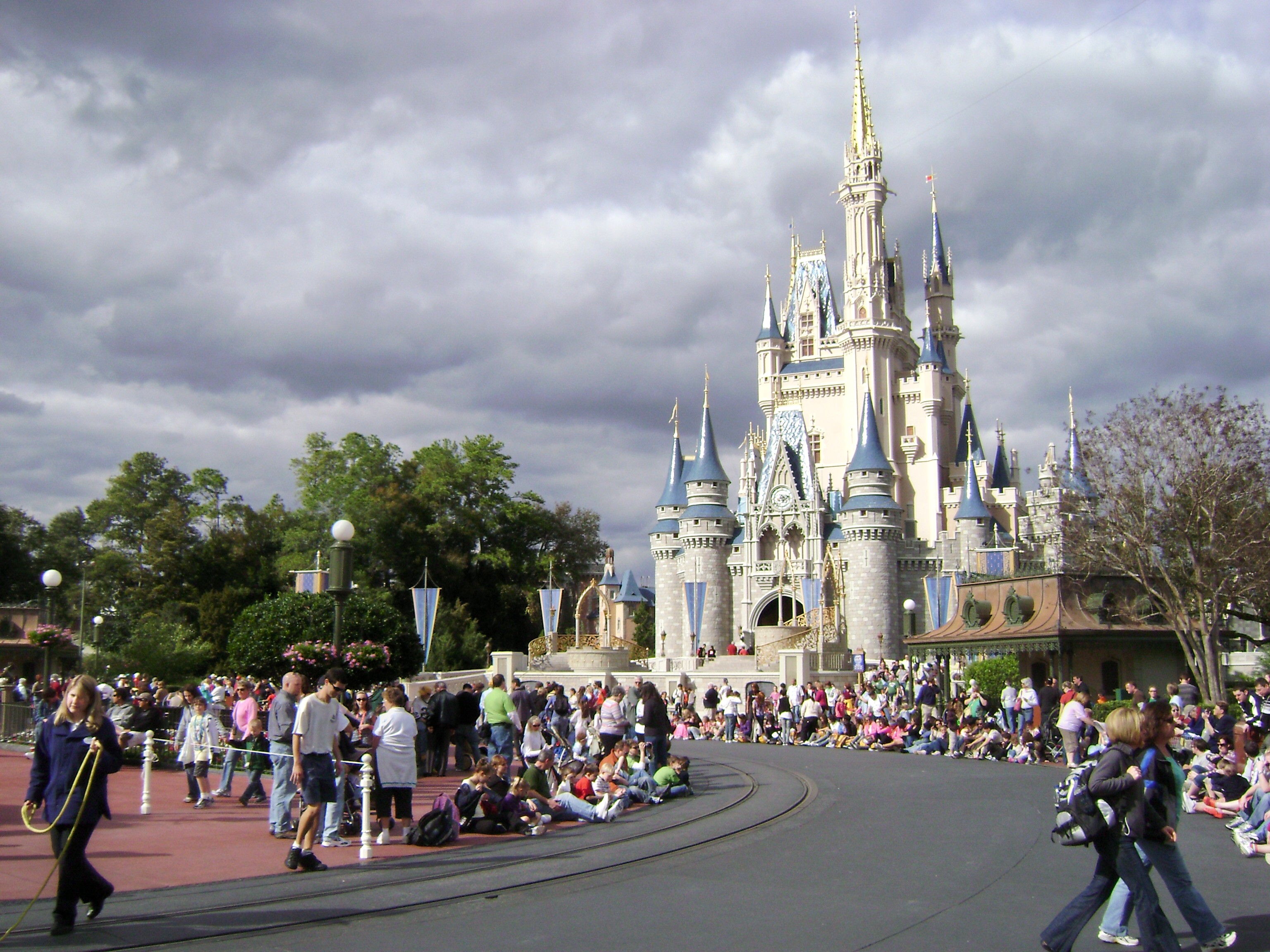 Walt Disney World Widescreen Wallpaper