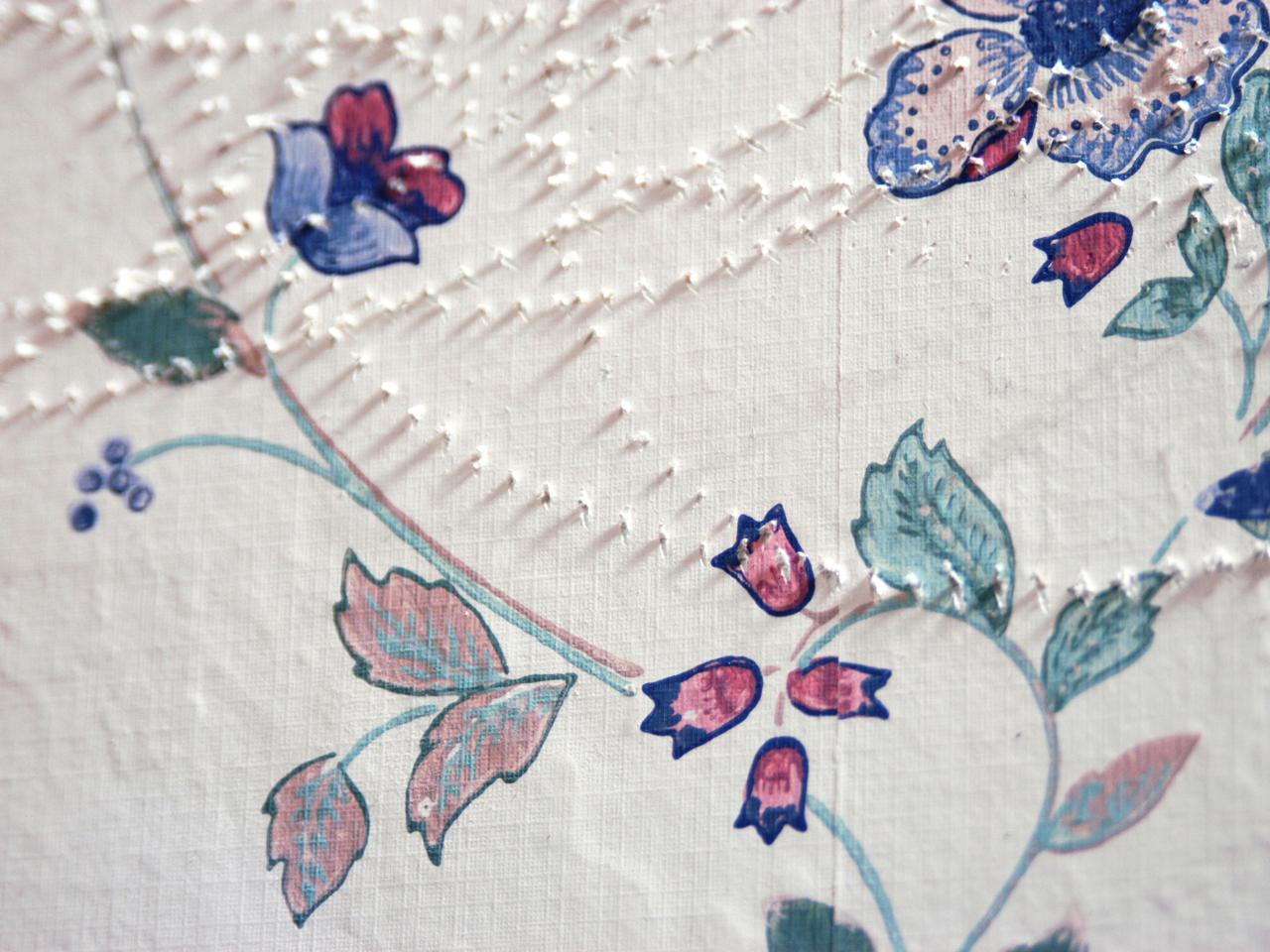 Free download UHT Wallpaper Removal closeup scored wallpaper