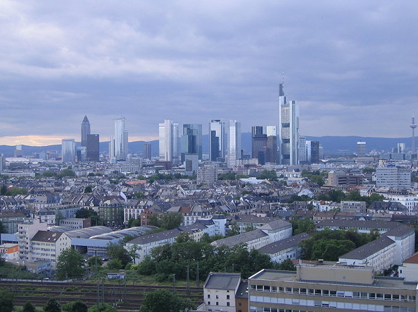 Pin Frankfurt City Skyline Border Wallpaper